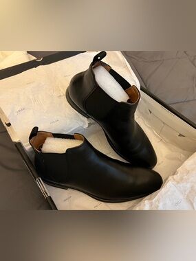 ALDO Vocien Black Leather Chelsea Boots - Men’s sz 7.5